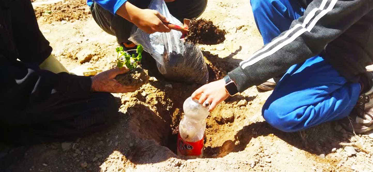 دبستان شهید حسن زاده قُهستان